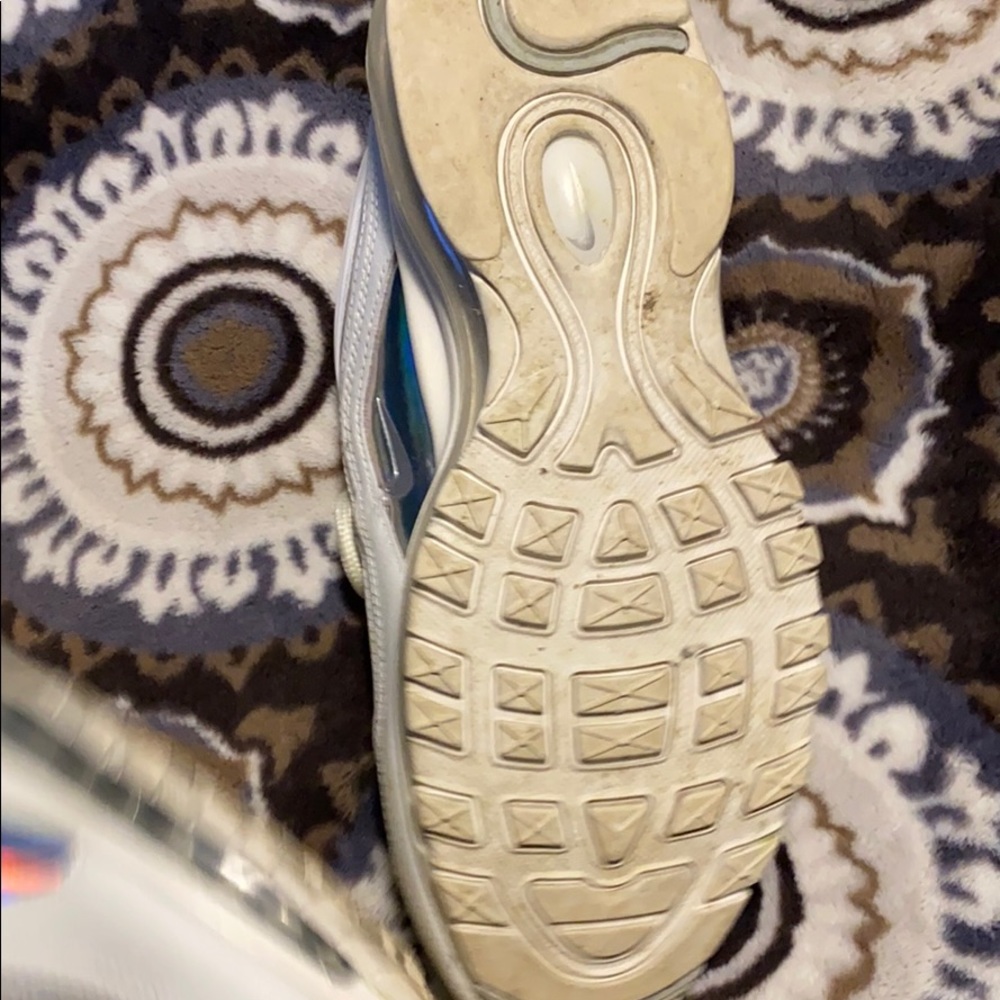 Sneakers - Picture 3 of 3